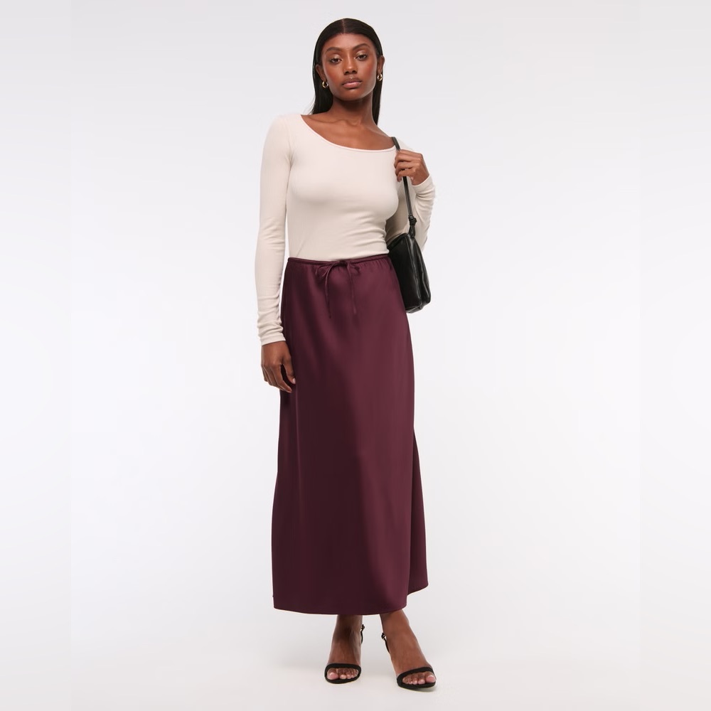 NWT Abercrombie Mid Rise Satin Maxi Skirt